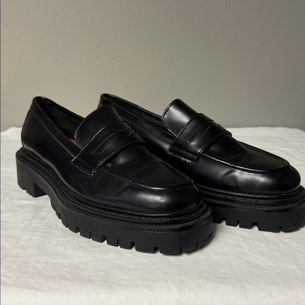 H&M Black Chunky Penny Loafers Size 40 – EUC, Modern Minimalist Style - Picture 3 of 7